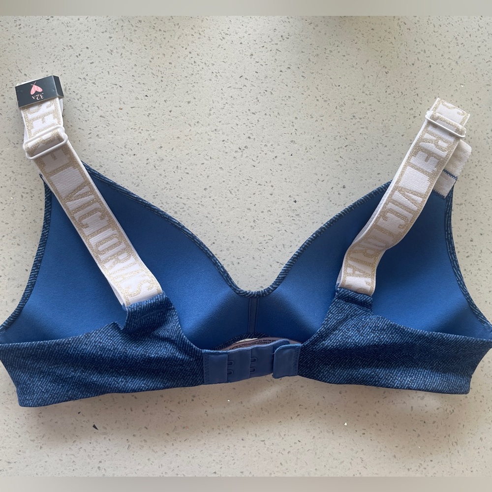 Victoria’s Secret Denim Bra 32A - Picture 3 of 5